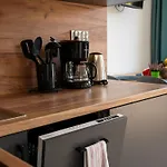Krzywa 8, Wanna Z Hydromasazem, Basen Zewnetrzny Apartman