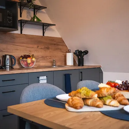 Krzywa 8, Wanna Z Hydromasazem, Basen Zewnetrzny * Weichsel