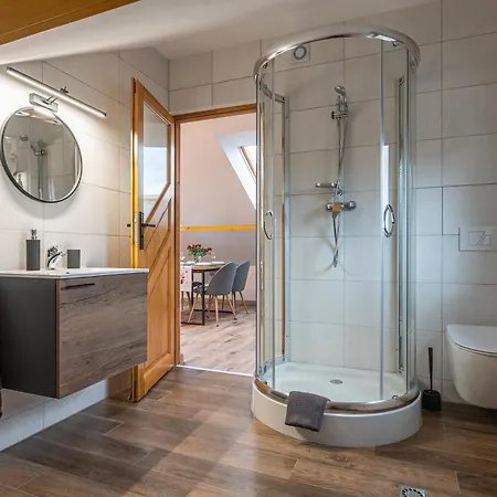 Krzywa 8, Wanna Z Hydromasazem, Basen Zewnetrzny Apartment Weichsel