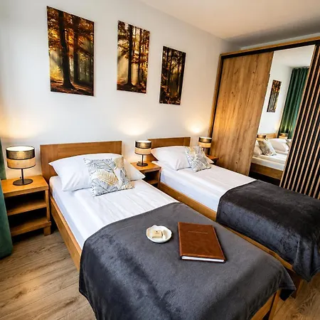 Krzywa 8, Wanna Z Hydromasażem, Basen Zewnętrzny Apartament