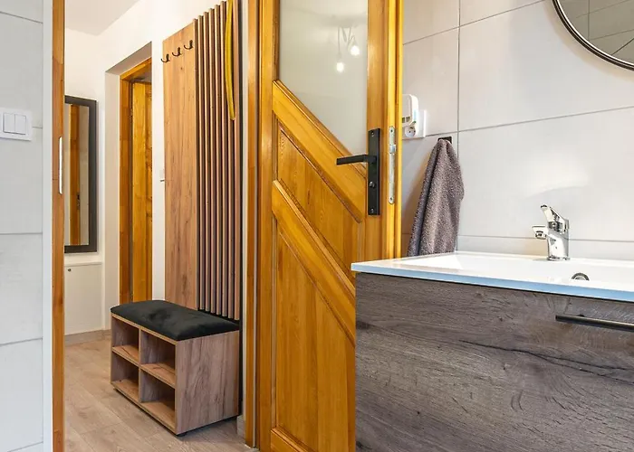 Krzywa 8, Wanna Z Hydromasazem, Basen Zewnetrzny Apartment *