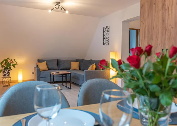 Krzywa 8, Wanna Z Hydromasazem, Basen Zewnetrzny Висла