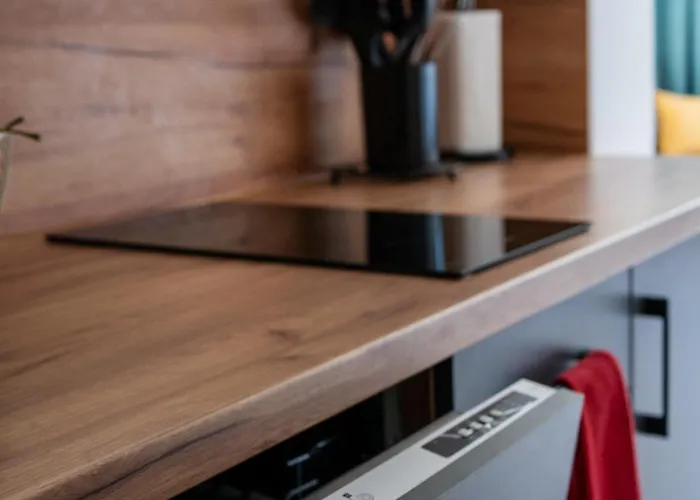 Krzywa 8, Wanna Z Hydromasazem, Basen Zewnetrzny *