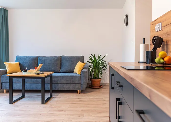 Krzywa 8, Wanna Z Hydromasazem, Basen Zewnetrzny * Висла