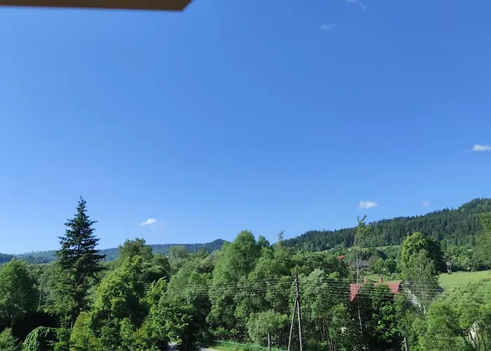 Krzywa 8, Wanna Z Hydromasazem, Basen Zewnetrzny *