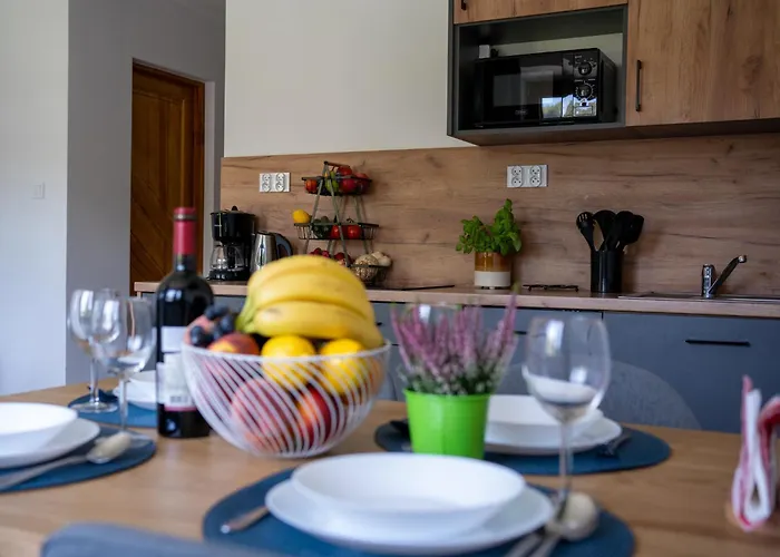 Krzywa 8, Wanna Z Hydromasazem, Basen Zewnetrzny * Висла